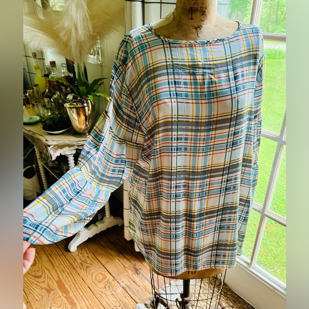 Van Heusen Multicolor Plaid Long Sleeve Blouse